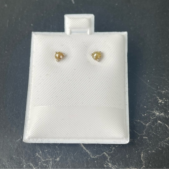 One of a kind Rose cut Yellow Diamond earrings - Picture 10 of 10